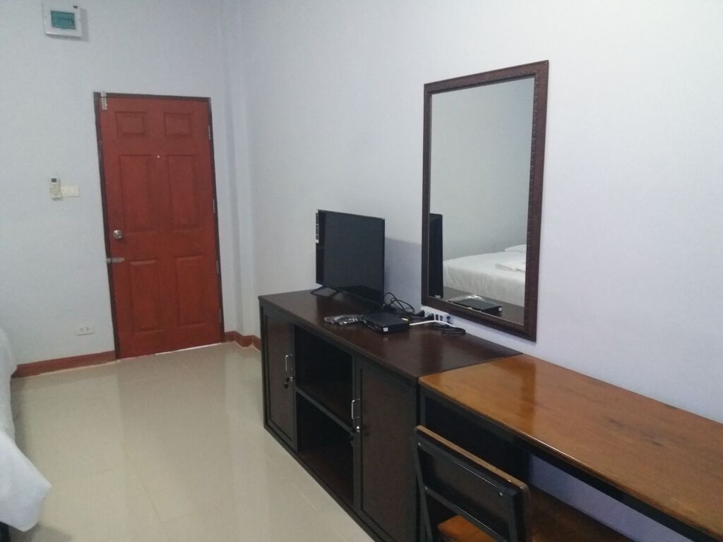 Кхлонг-Янг: Mel House Korat