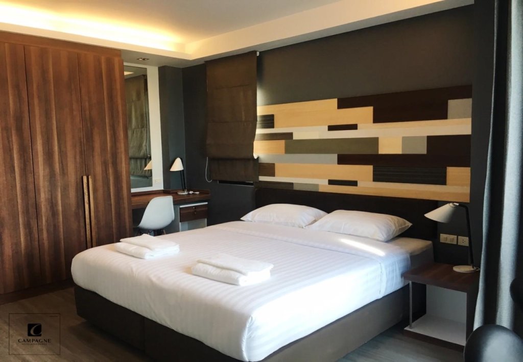Патхумтхани: Campagne Hotel and Residence