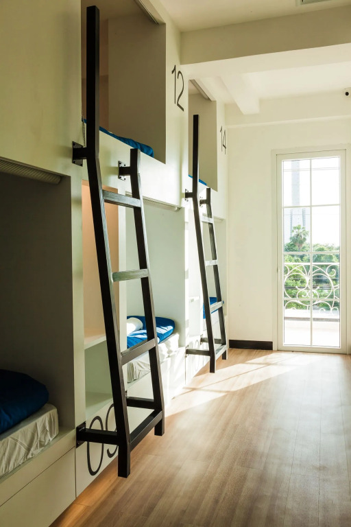 Паттайя: Travel Light Hostel Pattaya