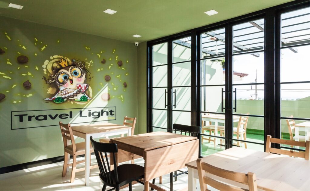 Паттайя: Travel Light Hostel Pattaya