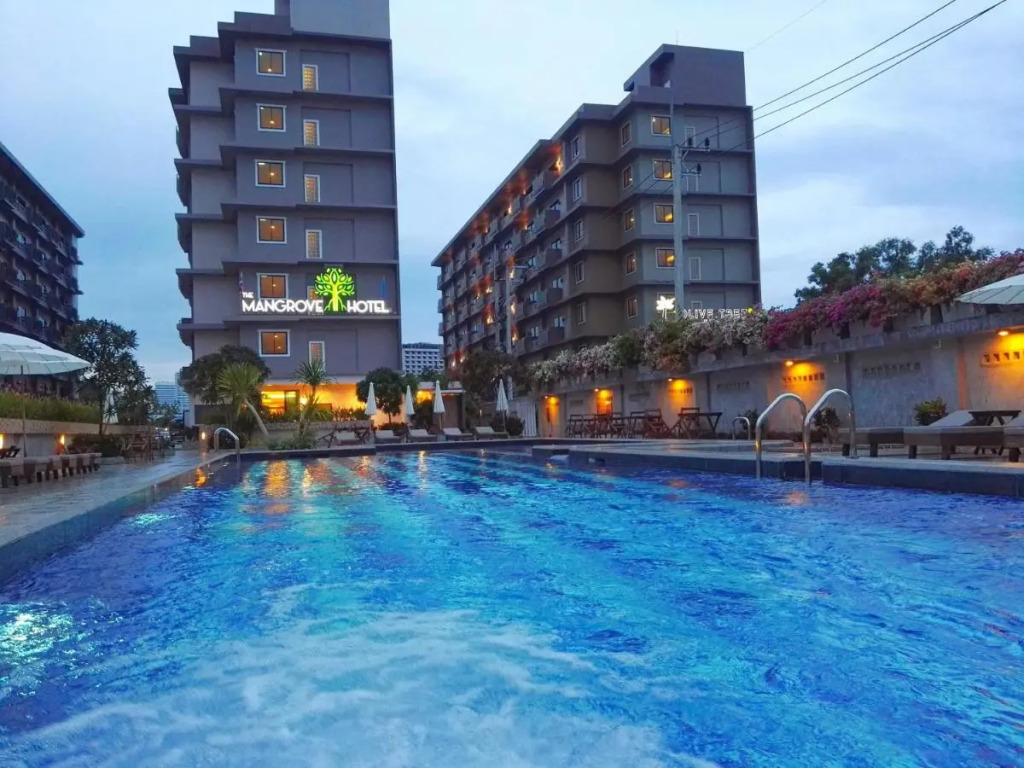 На Чом Тхиан: The Mangrove Hotel