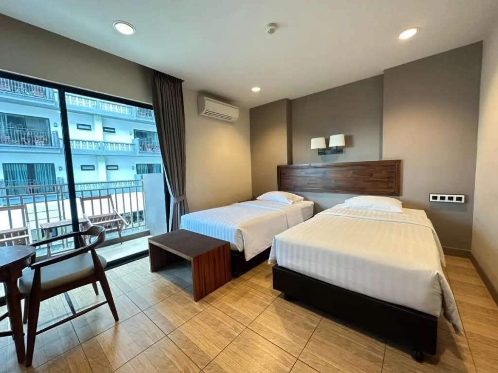 На Чом Тхиан: The Mangrove Hotel