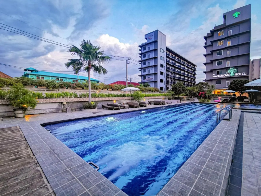 На Чом Тхиан: The Mangrove Hotel