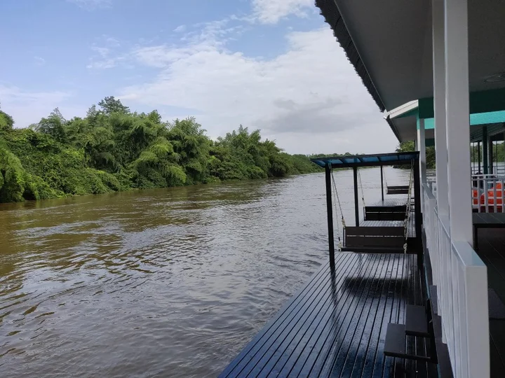 Сай Йок: The Green House Kanchanaburi