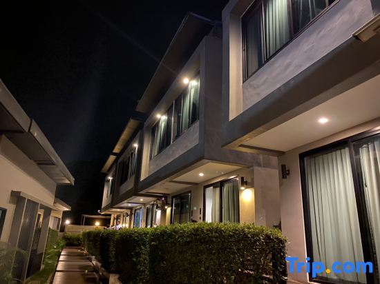 Ко-Лан: Koh Larn Villa Resort