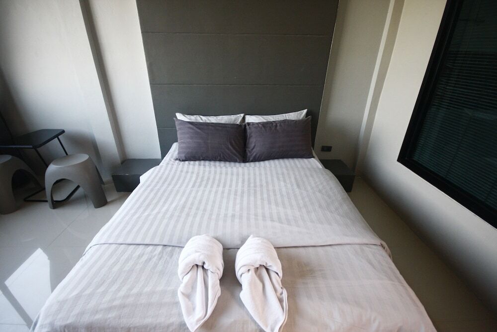 Ко-Лан: Koh Larn Villa Resort