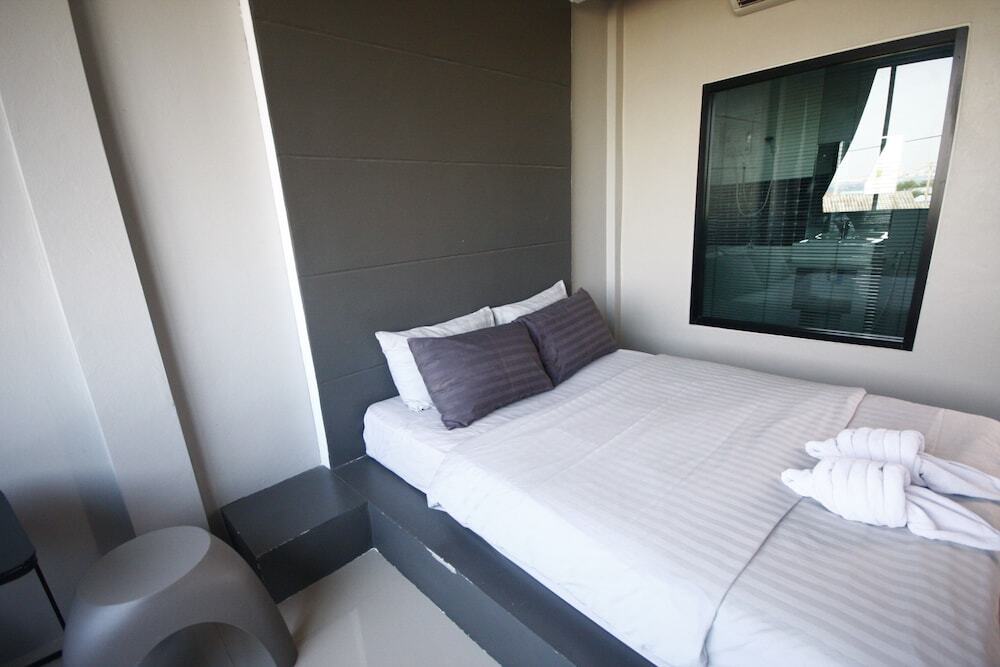 Ко-Лан: Koh Larn Villa Resort