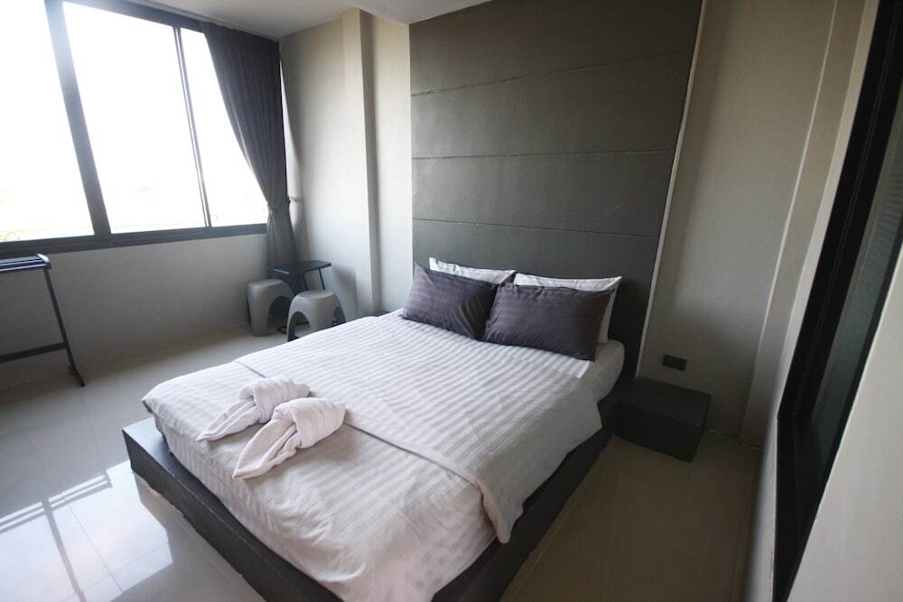 Ко-Лан: Koh Larn Villa Resort