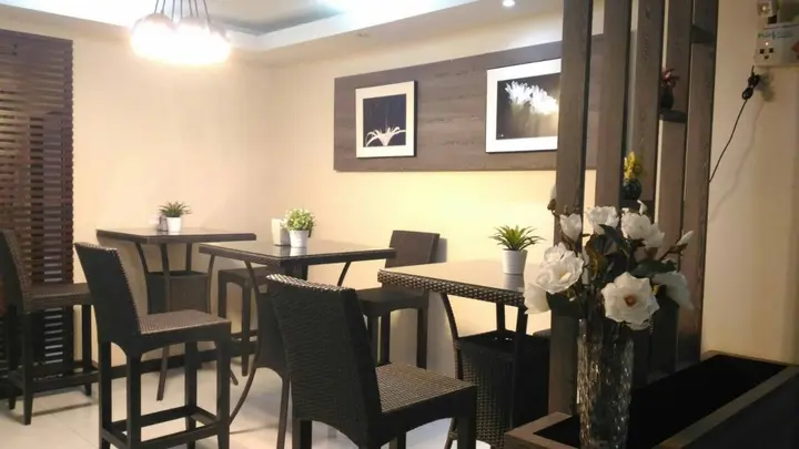 Лопбури: Home Place  Lopburi Hotel