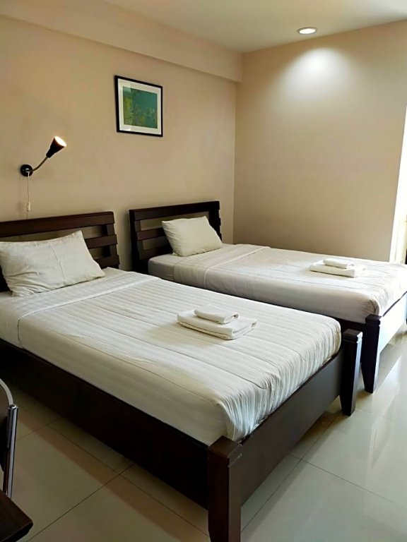 Лопбури: Home Place  Lopburi Hotel