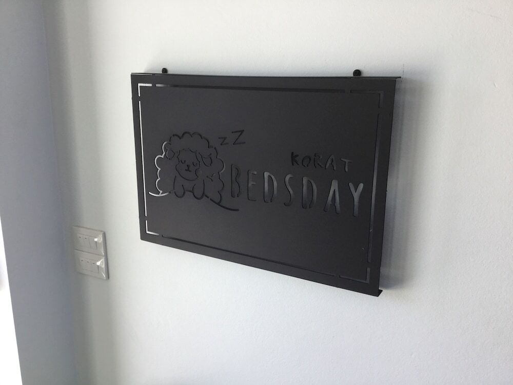 Кхлонг-Янг: Bedsday Korat