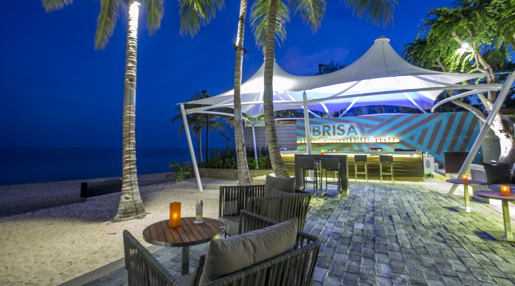 Чаам: The Palayana Hua Hin