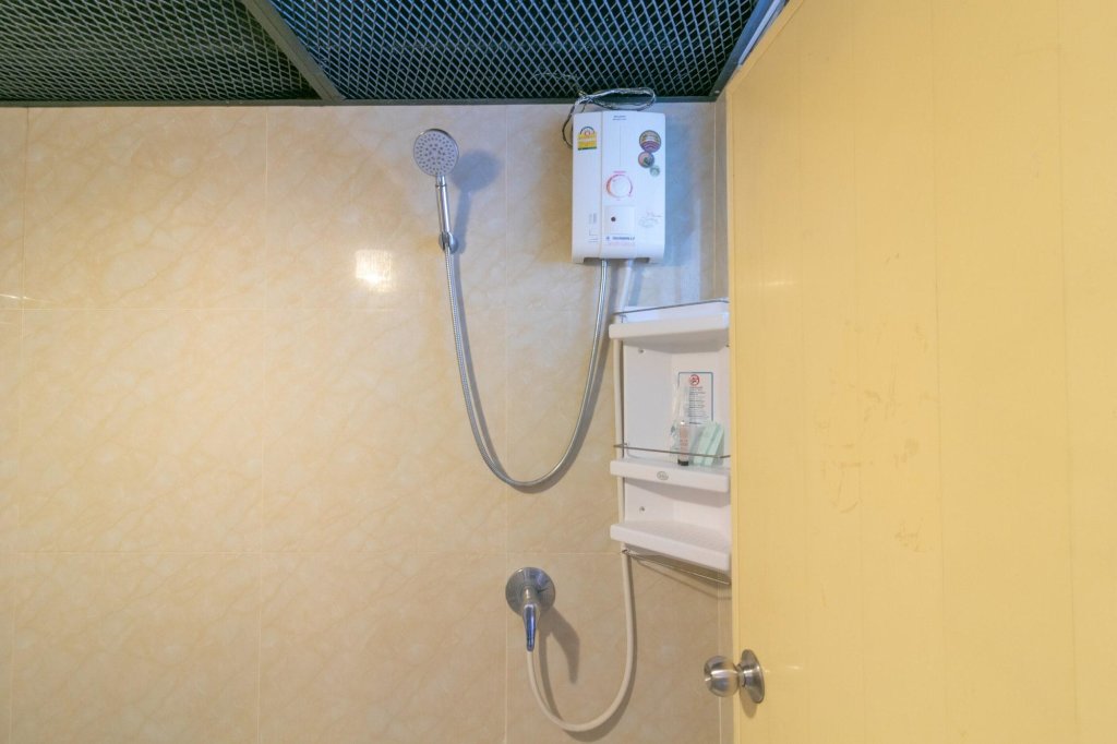 Бангкок: Sudyod Apartment