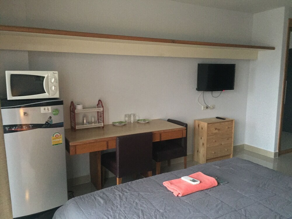 Бангкок: Savi Rooms