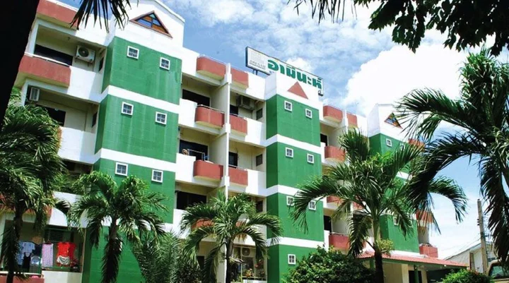 Нонтхабури: Ameena Apartment