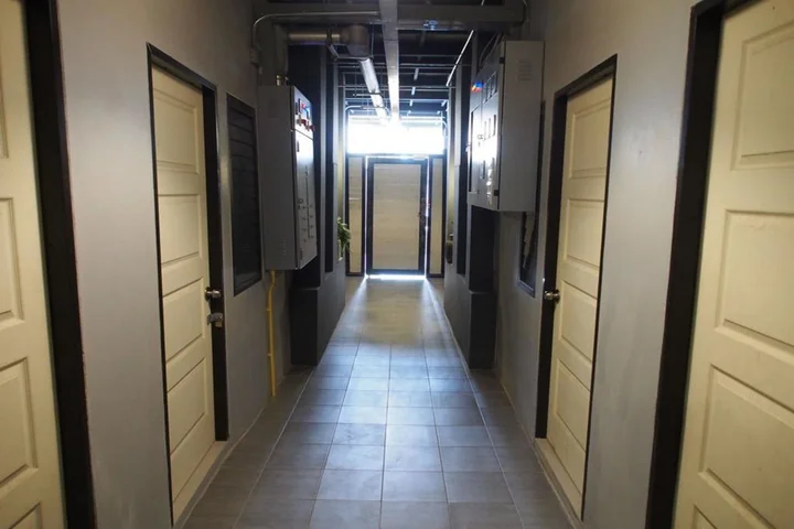 Бангкок: Loft 21 Apartment Romklao