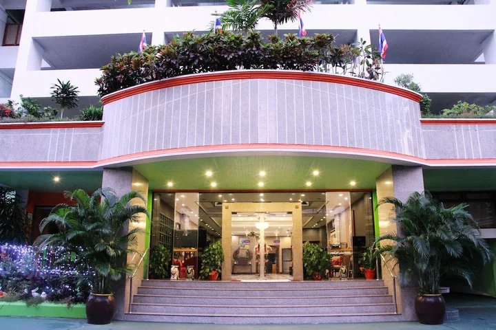 Бангкок: Yellow Ribbon Hills Executive Serviced Apartments