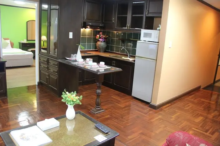 Бангкок: Yellow Ribbon Hills Executive Serviced Apartments
