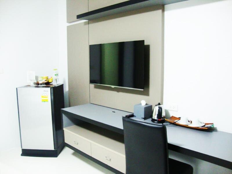 Хатъяй: Thong Manee Apartment