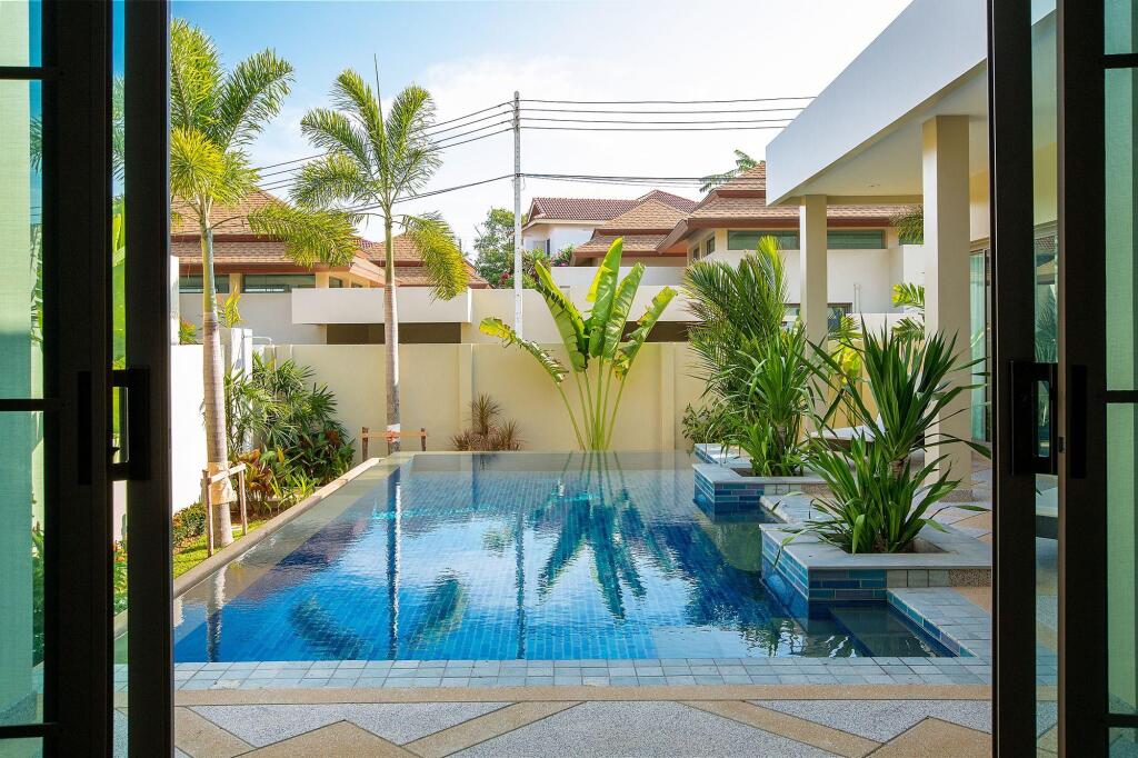 Муанг: Villa Badas