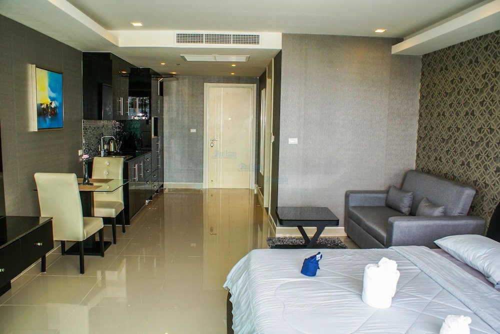 Паттайя: Cosy Beach View Condo