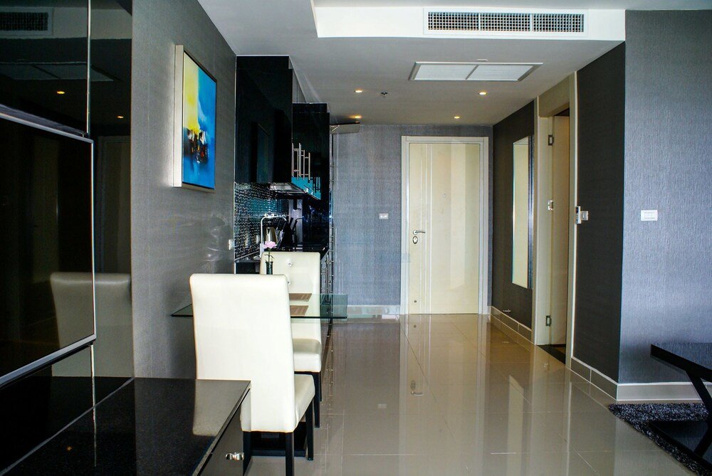 Паттайя: Cosy Beach View Condo
