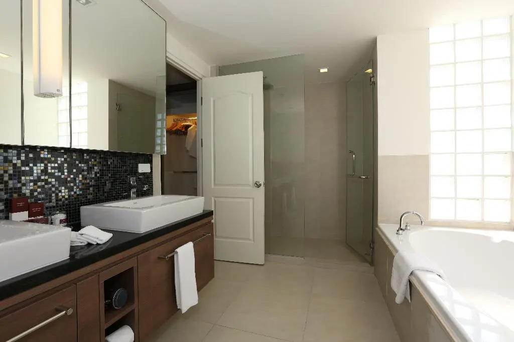 Банг Пхли: Bangna Pride Hotel & Residence