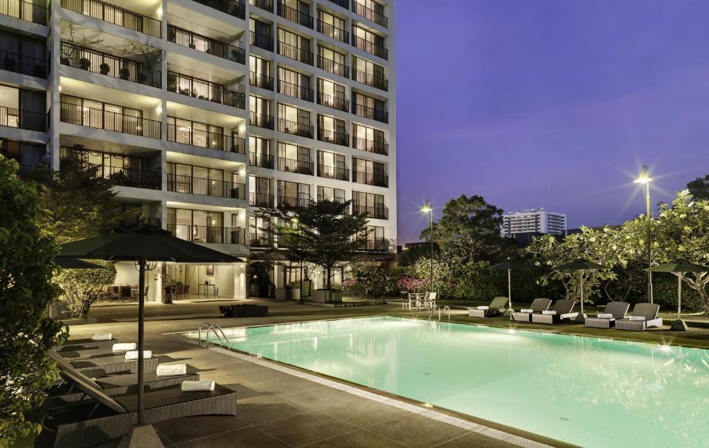 Банг Пхли: Bangna Pride Hotel & Residence