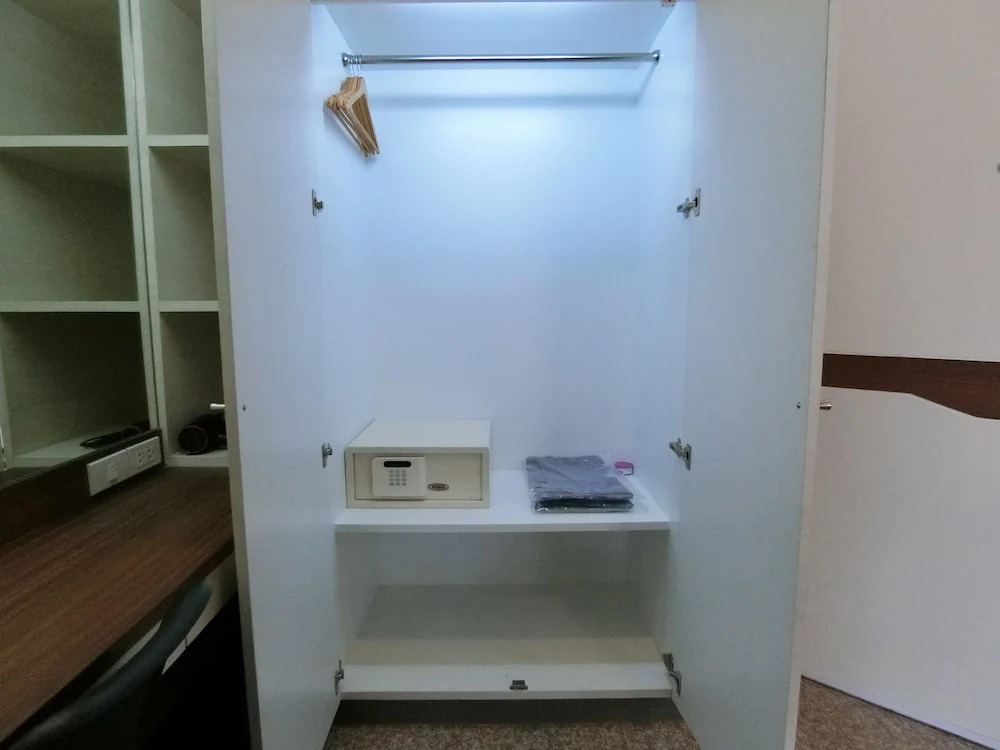 Накхоннайок: The Rabbit Home