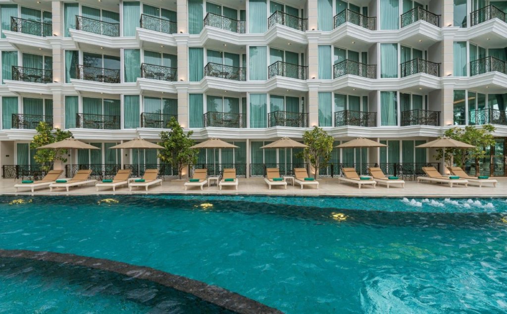 Паттайя: LK Emerald Beach