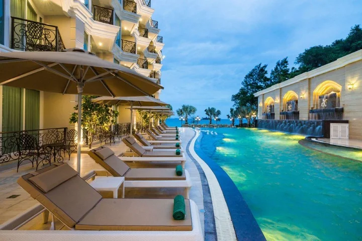 Паттайя: LK Emerald Beach