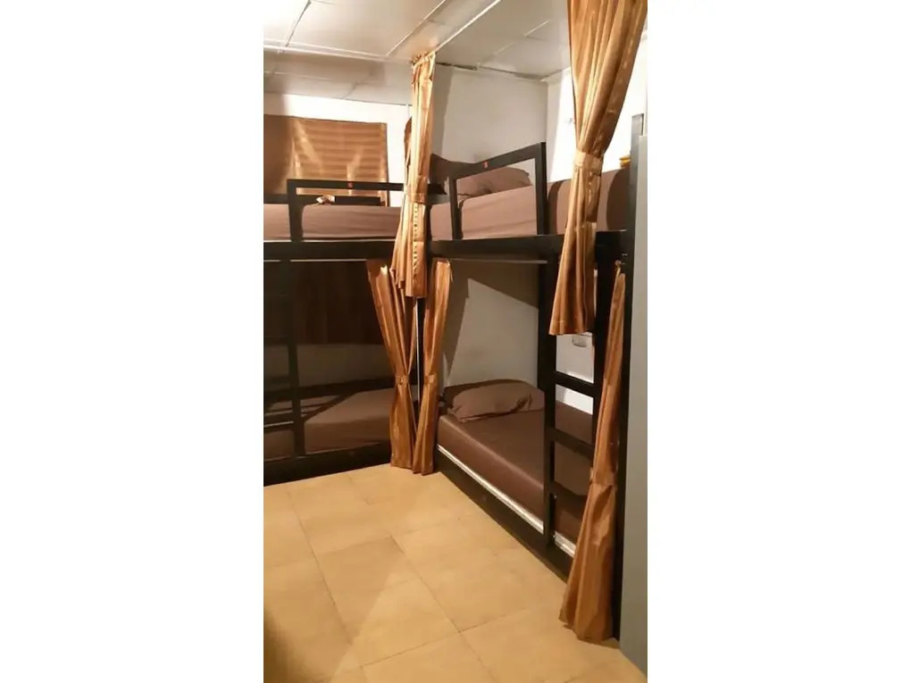 Бангкок: VR Hostel Khaosan