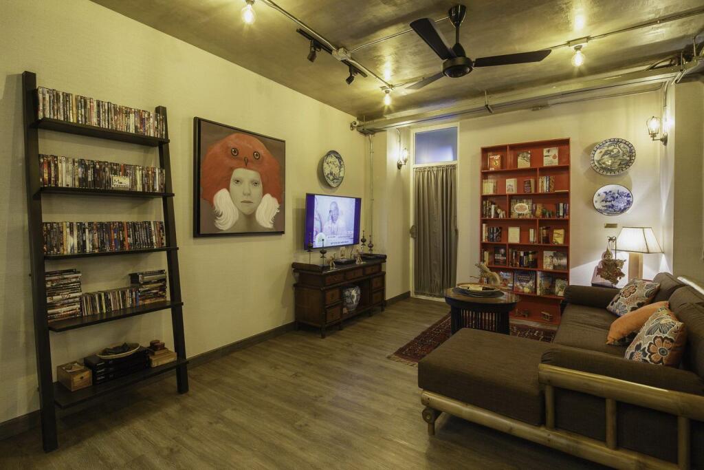 Чиангмай: Chala Number 2 Art and Gallery House