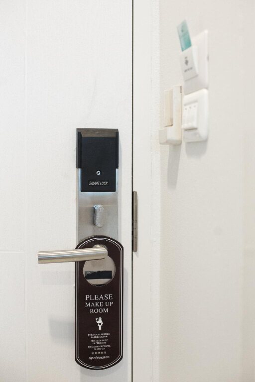 Сураттхани: Evergreen Suite Hotel