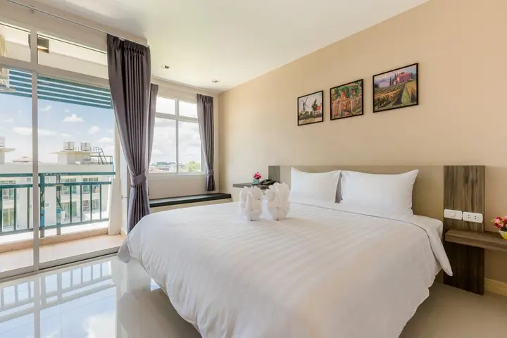 Сураттхани: Evergreen Suite Hotel