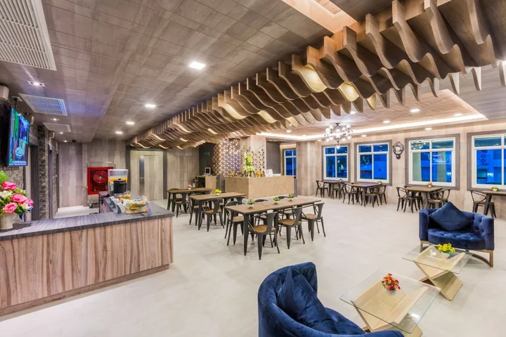 Сураттхани: Evergreen Suite Hotel