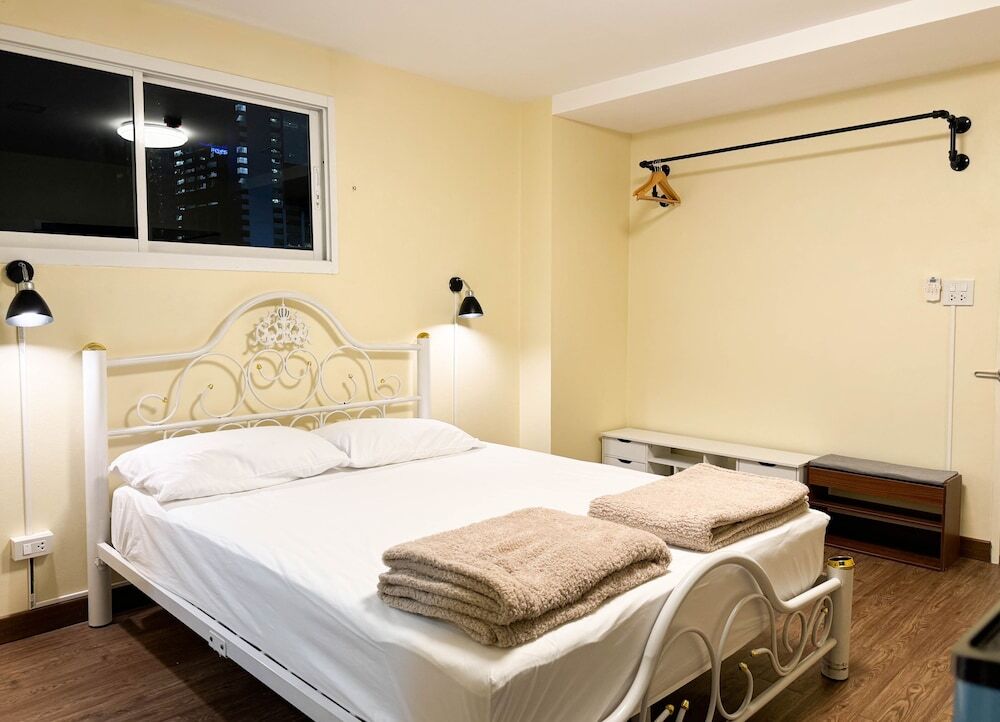 Бангкок: The Victory View - Hostel - Adults only