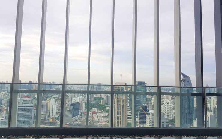 Бангкок: Sukhumvit In The Park BTS PhromPhong