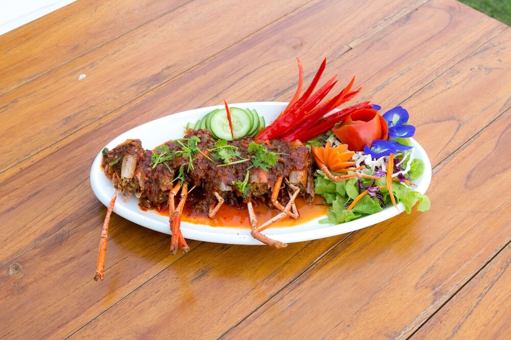 Ратчабури: The Canal Ratchaburi