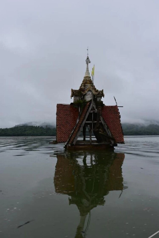 Сангкхла Бури: Sangkla Resort