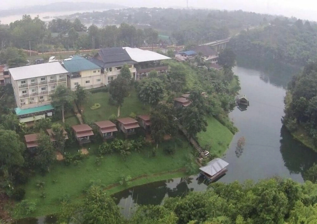 Сангкхла Бури: Sangkla Resort