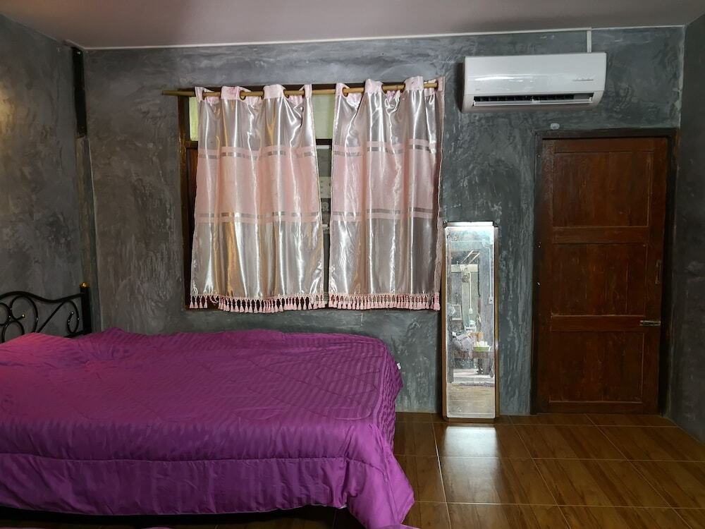 Пхотхарам: Baan Raiplaysoi Homestay
