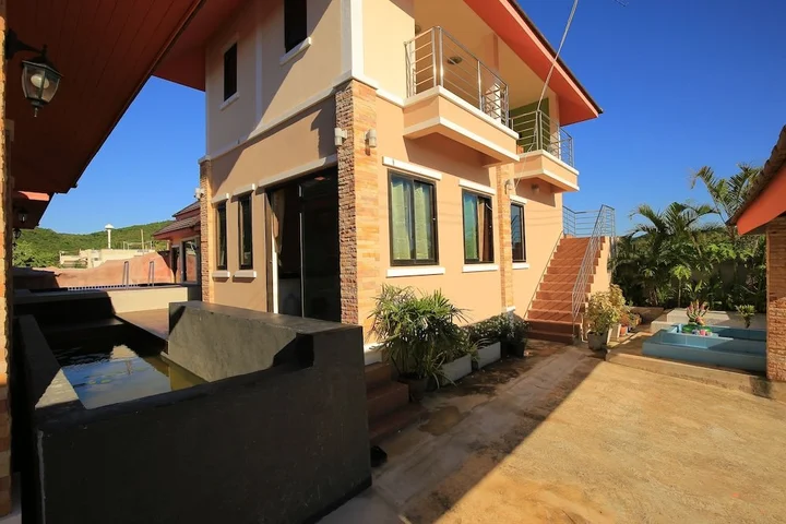 Сам-Рои-Йот: Baan Oshi Beach