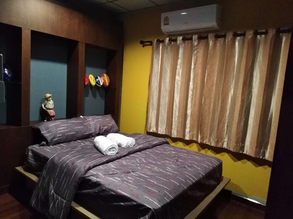 Сураттхани: Chang Bed and Bar Hostel - Adults Only