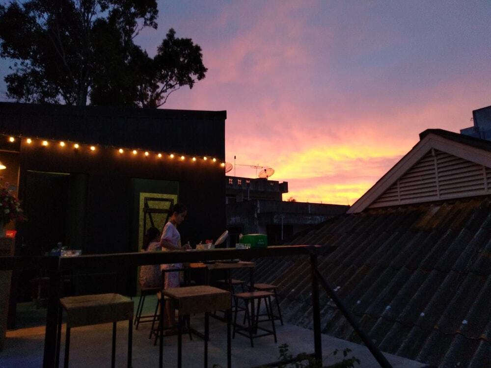 Сураттхани: Chang Bed and Bar Hostel - Adults Only