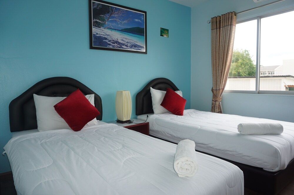Сатун: Satun Tanee Hotel