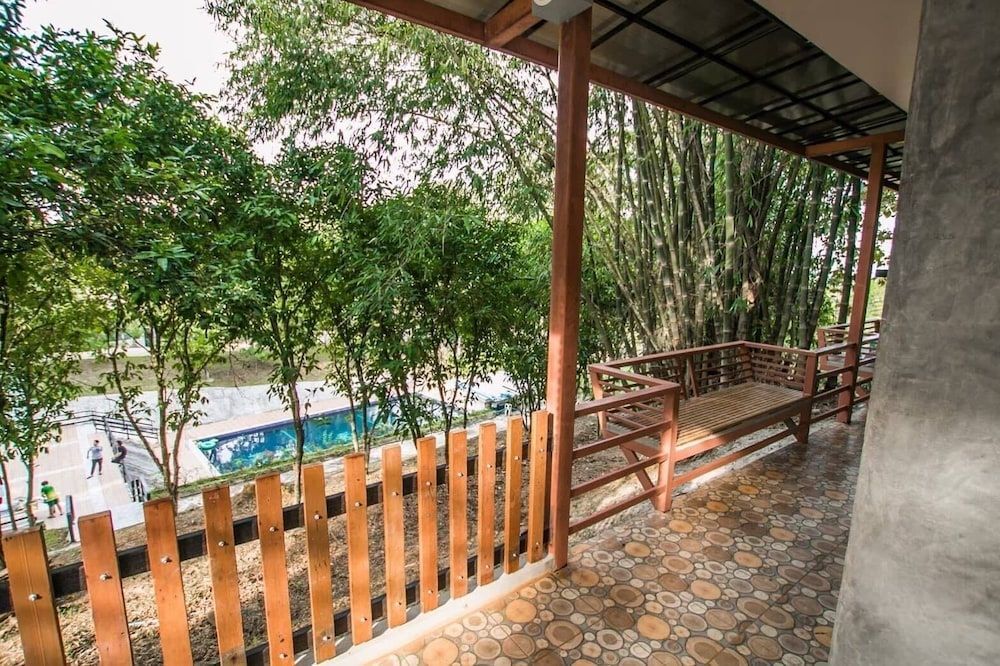 Ванг Нам Кхио: Suansaimai Resort