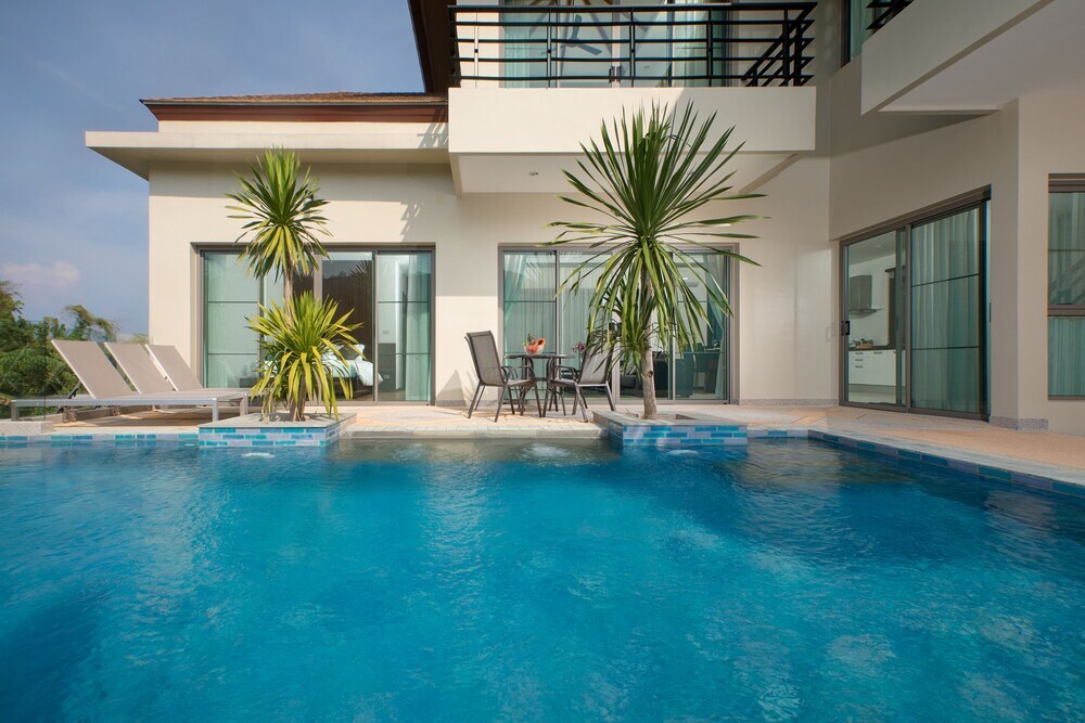 Муанг: Villa Maluku