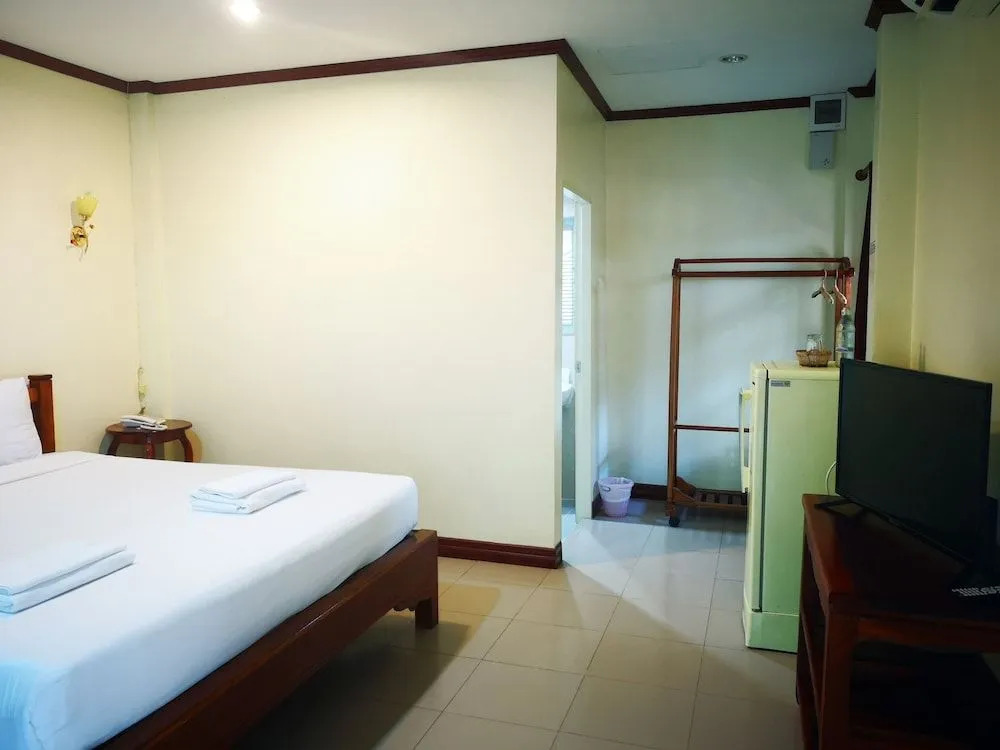 Кхлонг-Янг: Sabai Hotel