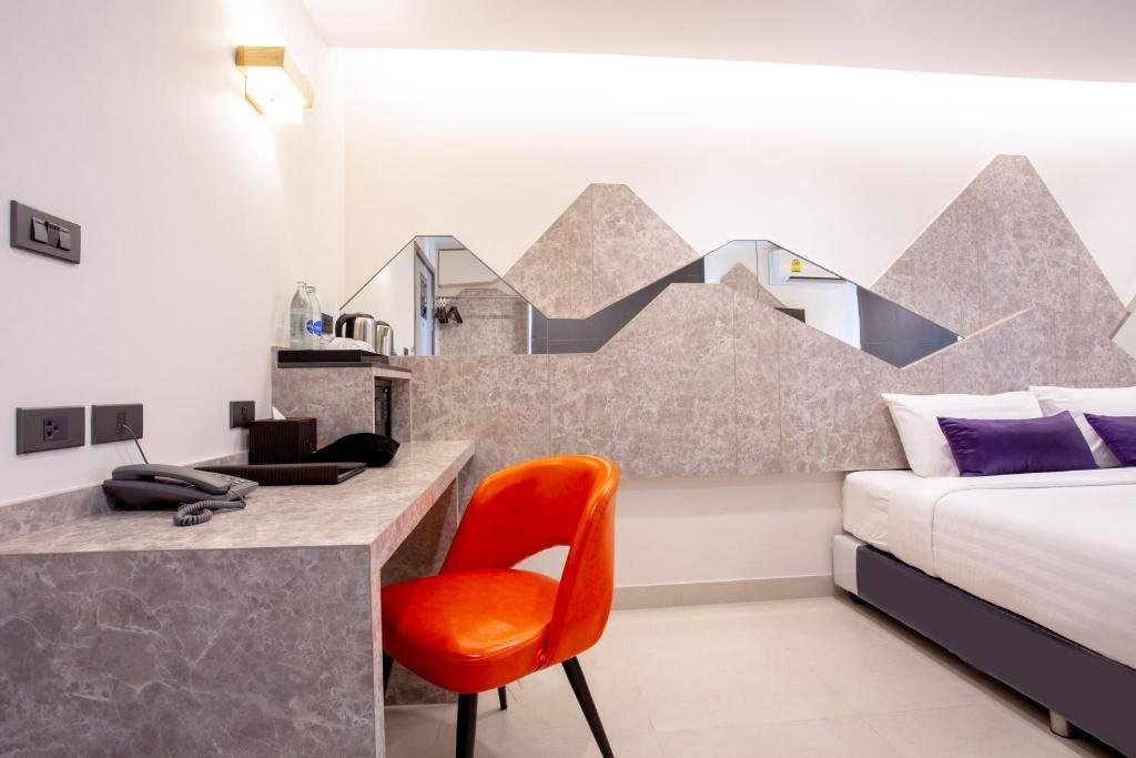Бангкок: Spittze Hotel Pratunam